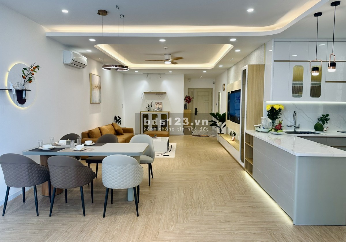 Bán 3pn2pn 120m2 BELLEZA, SỔ HỒNG, Nhà DECOR + Nội thất. Giá…