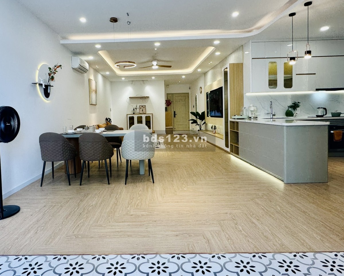 Bán 3pn2pn 120m2 BELLEZA, SỔ HỒNG, Nhà DECOR + Nội thất. Giá…