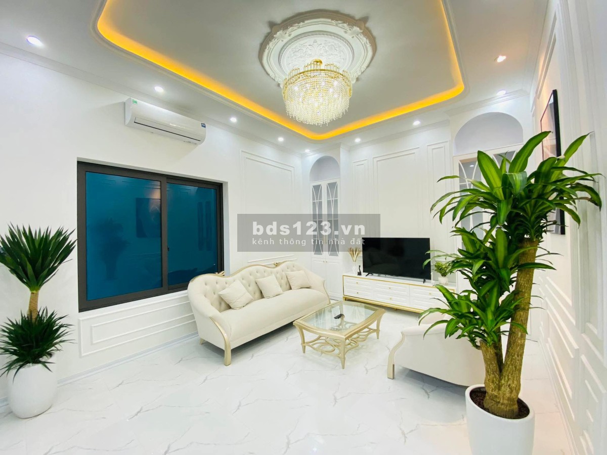 Bán Nhà 4 Tầng Thụy Khuê, Tây Hồ. Nhà Tân Cổ Điển Sang…