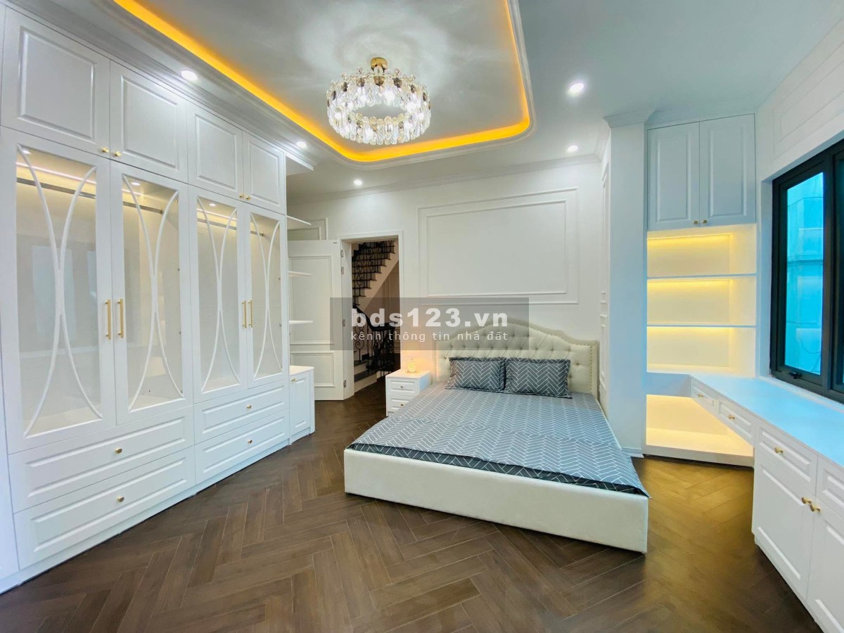 Bán Nhà 4 Tầng Thụy Khuê, Tây Hồ. Nhà Tân Cổ Điển Sang…