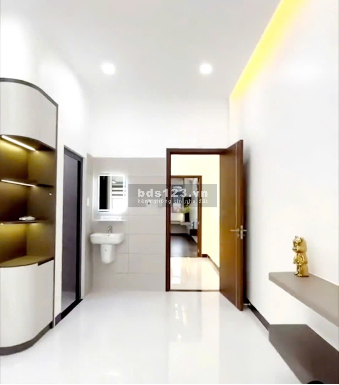 Nhà phố cao cấp ngay chợ Bà Hôm – Trục TL10 Bình Tân