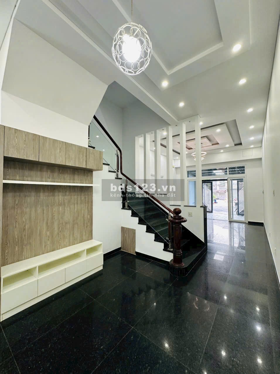 Nhà mới xây – Giá tốt – Xem là thích