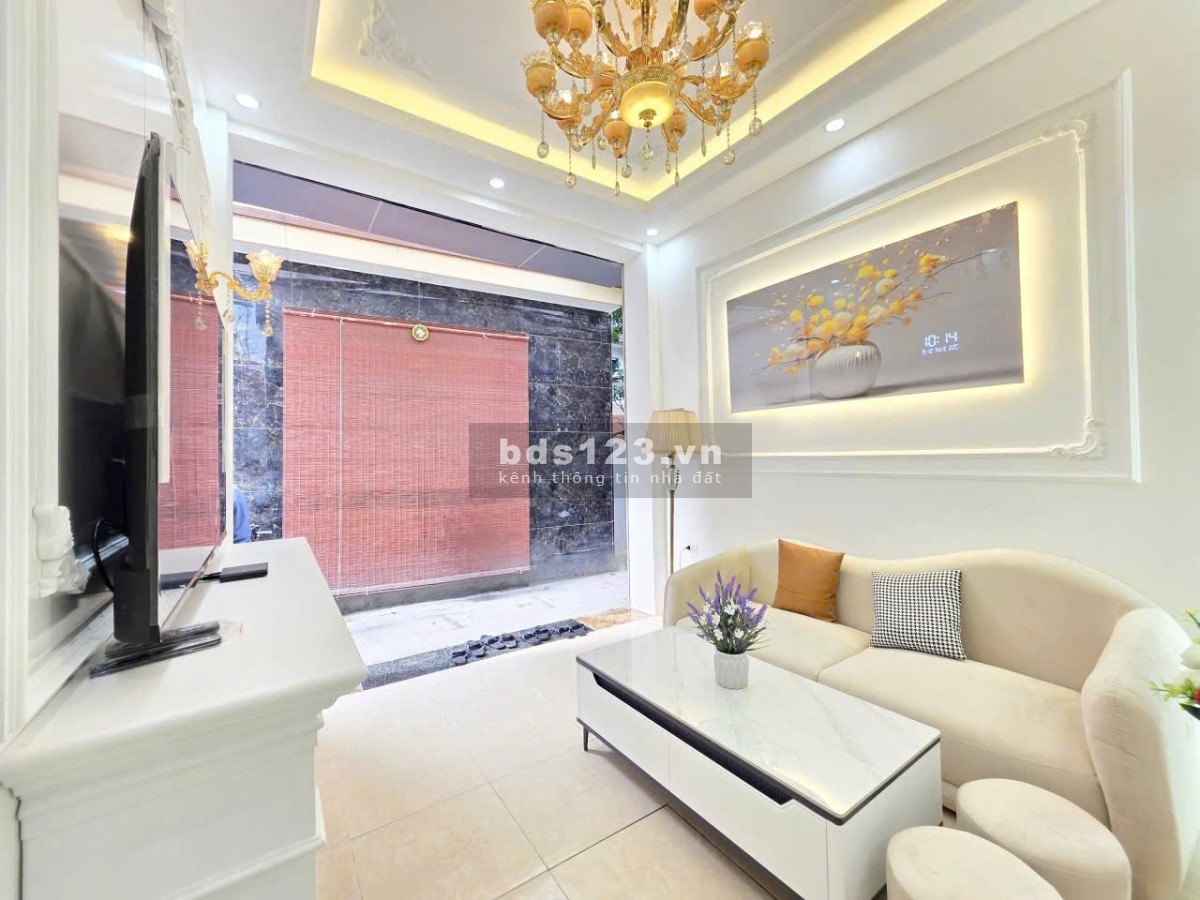 Bán Nhà Tổ 11 Yên Nghĩa – 34m2 , 3 tầng – lô góc , mặt ngõ…