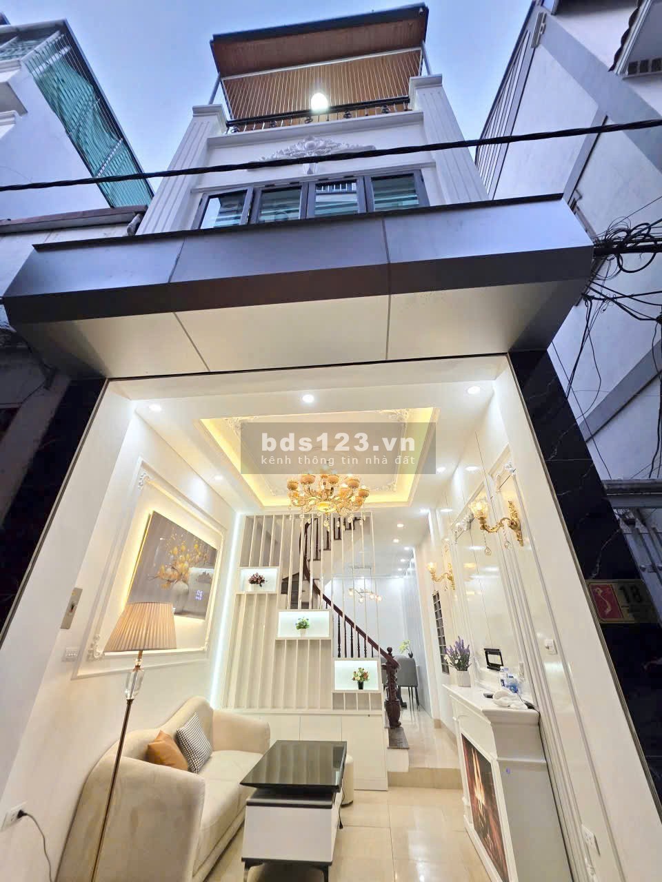 Bán Nhà Tổ 11 Yên Nghĩa – 34m2 , 3 tầng – lô góc , mặt ngõ…