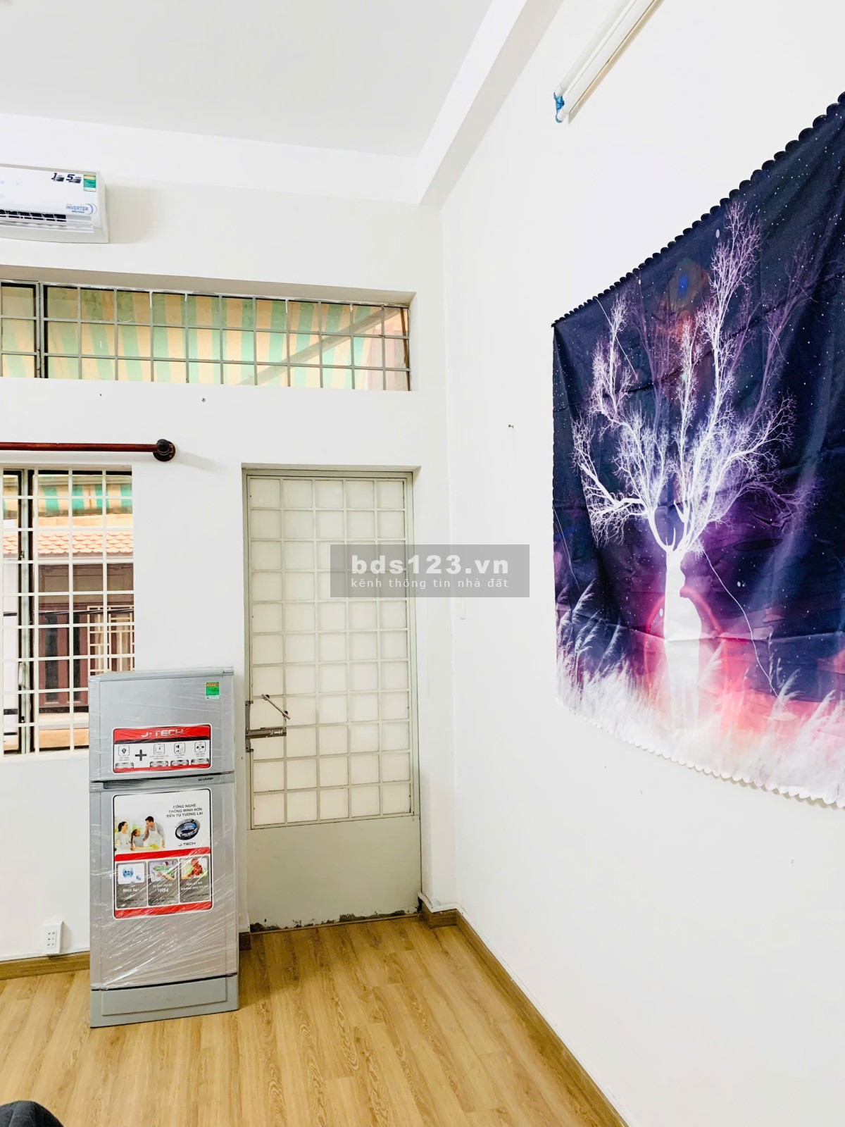 CHDV full nt ban công tách bếp Giải Phóng Tân Bình chỉ 5 triệu 300k