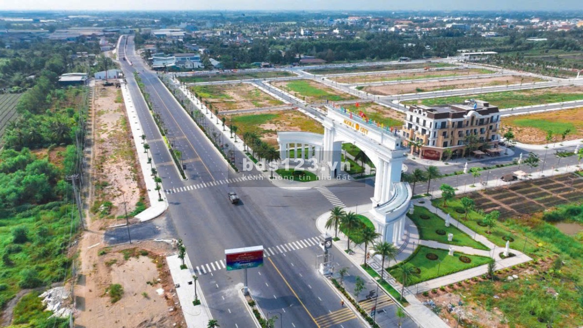 Bán đất nền ngay tại siêu thị Coopmart Long An chỉ 600 triệu…