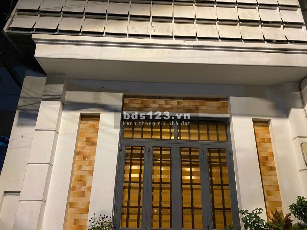  NHÀ ĐẸP NGAY NGUYỄN DU – GÒ VẤP (P. HẠNH THÔNG)