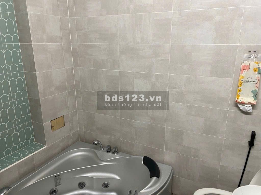  NHÀ ĐẸP NGAY NGUYỄN DU – GÒ VẤP (P. HẠNH THÔNG)