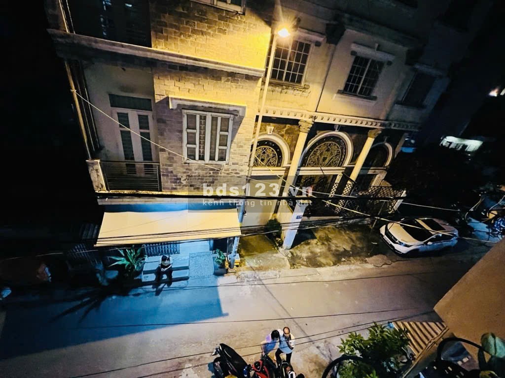  HẺM XE HƠI THÔNG – 4 TẦNG – 3 PHÒNG NGỦ – FULL NỘI THẤT…