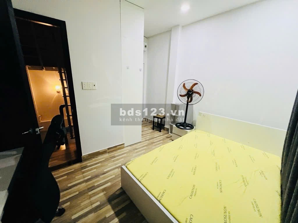  HẺM XE HƠI THÔNG – 4 TẦNG – 3 PHÒNG NGỦ – FULL NỘI THẤT…