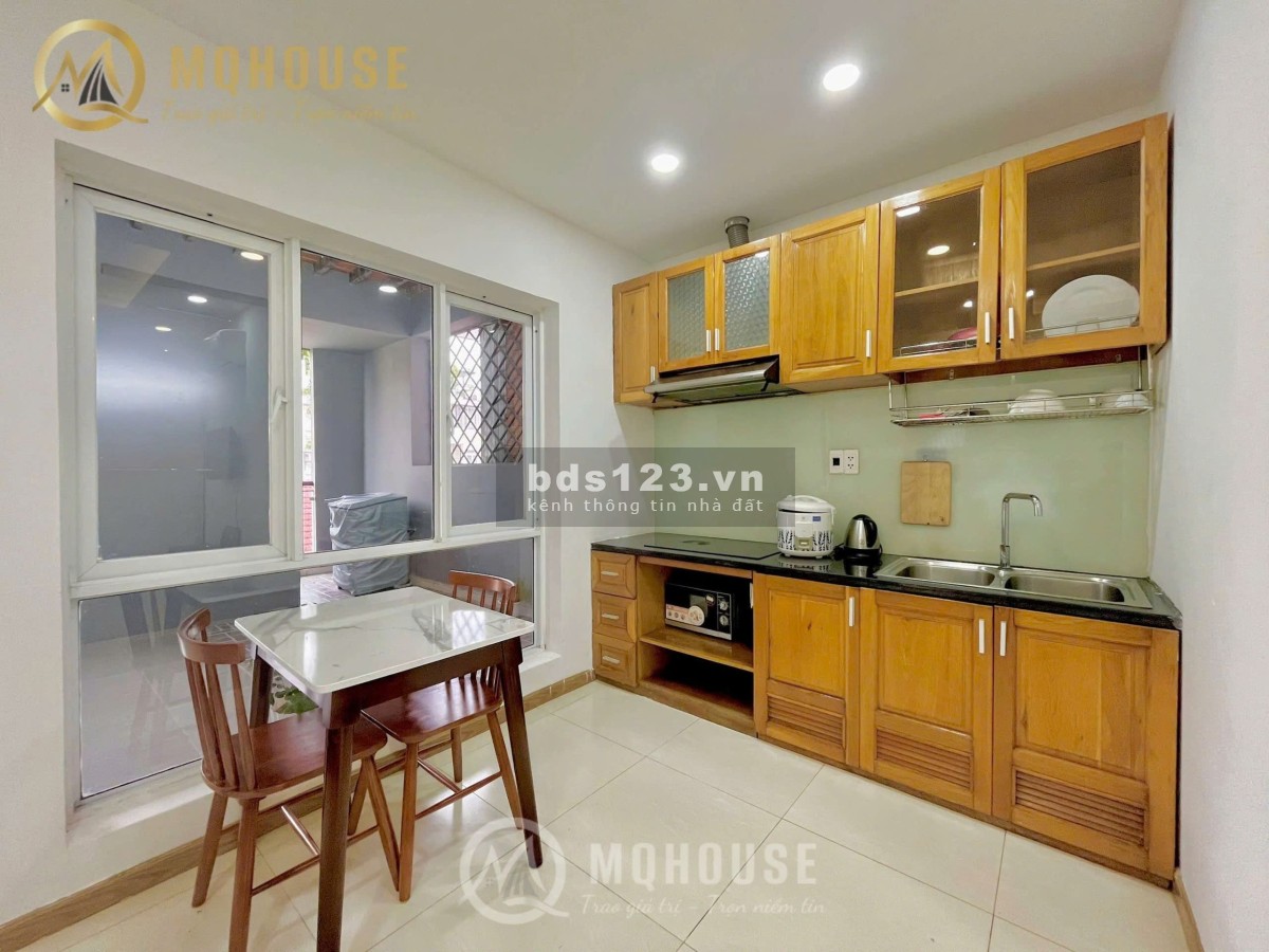 Cho thuê CHDV căn hộ 1 phòng ngủ – Ban công rộng thoáng –…