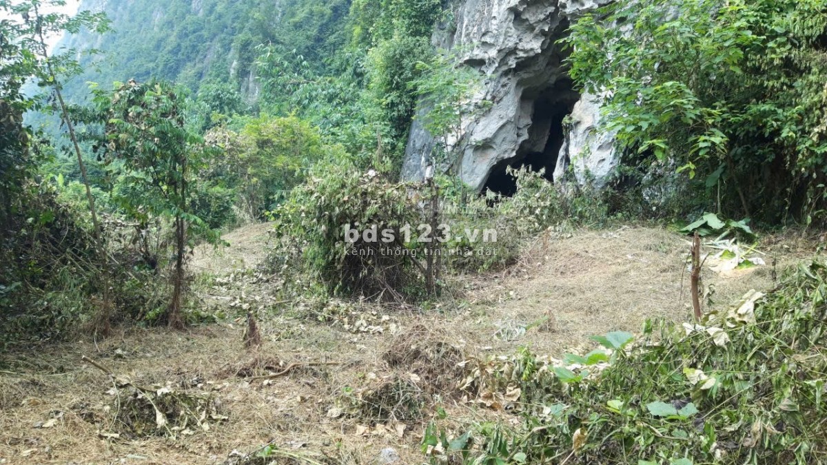 Bán gấp lô đất ở chân núi tại Xã Cao Sơn, Lương Sơn, Hòa…