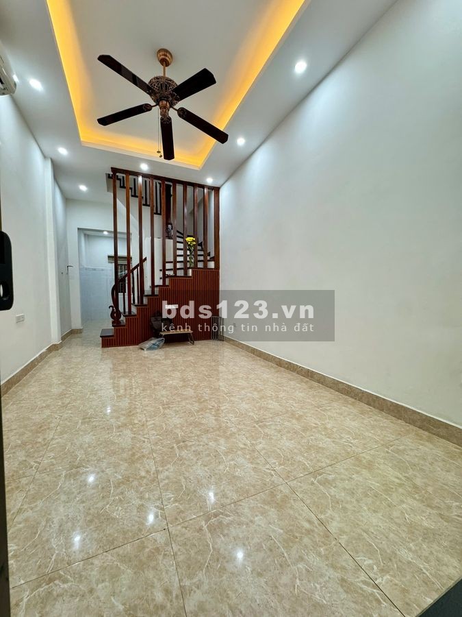 Bán Nhà Vương Thừa Vũ. Thanh Xuân. DT 50m2. MT 3.5m. 4 Tầng. Giá…