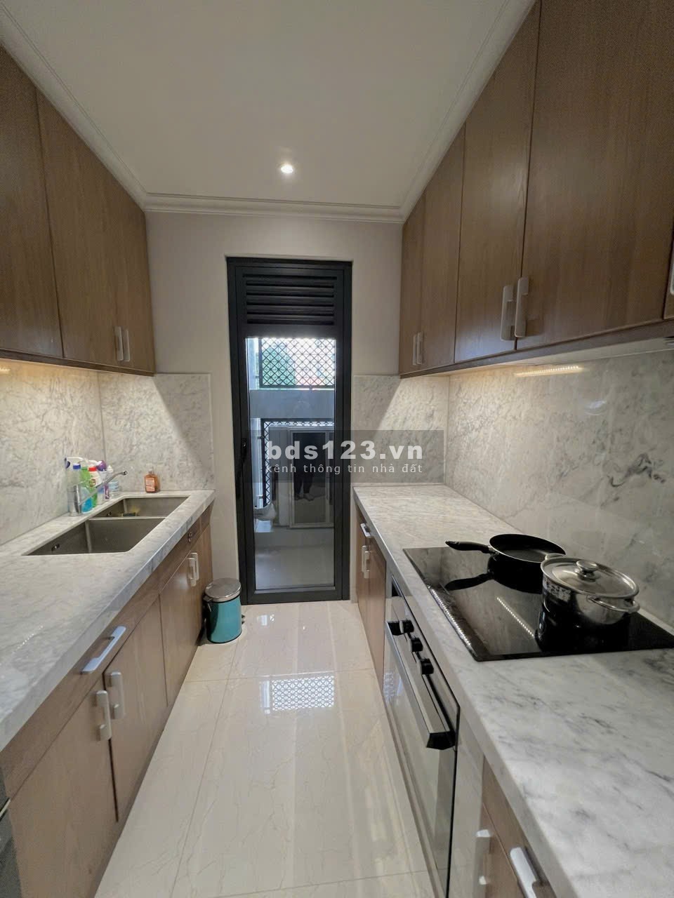 CHO THUÊ CĂN HỘ 2 PHÒNG NGỦ TÂN BÌNH FULL NỘI THẤT – BAN…