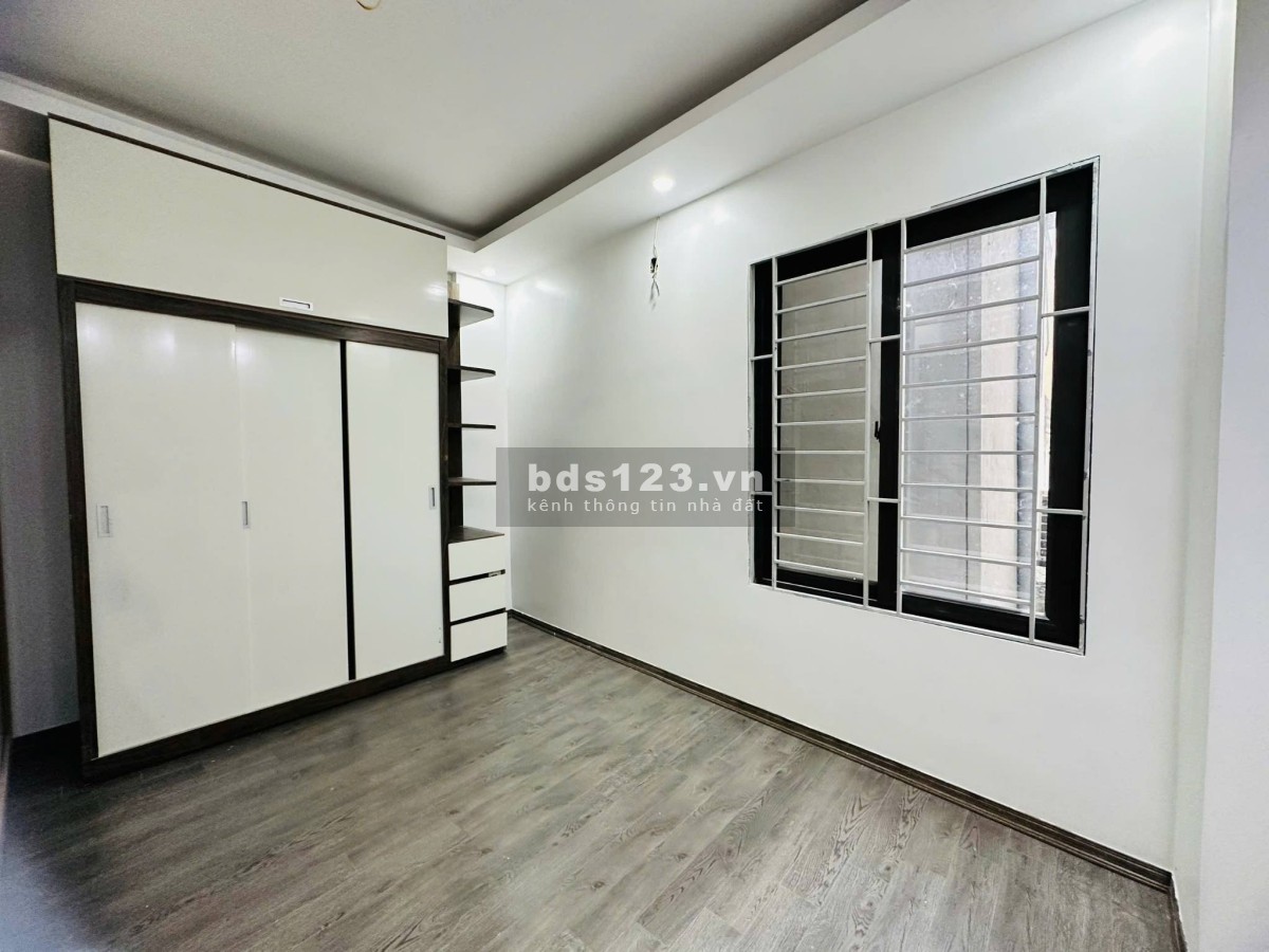 Bán Nhà 5 Tầng Ngõ Thụy Khuê, Tây Hồ, 3 Thoáng. Diện tích…