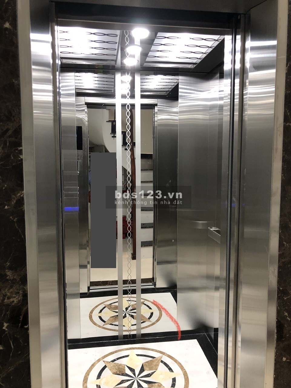 Cho thuê tòa văn phòng mới xây phố Nguyễn Chí Thanh, Đống Đa, Hà Nội