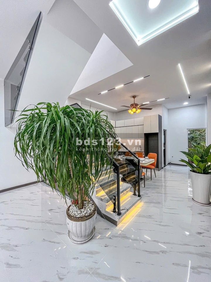 Bán gấp nhà mới xây – Lê Chí Dân, Thủ Dầu Một