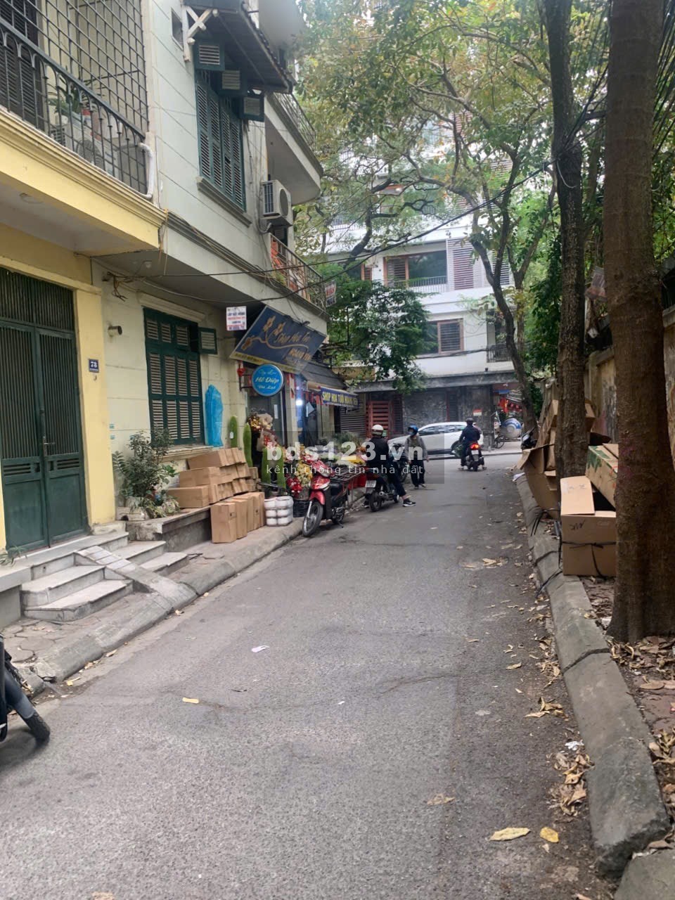 Cho thuê tòa văn phòng mới xây phố Nguyễn Chí Thanh, Đống Đa, Hà Nội