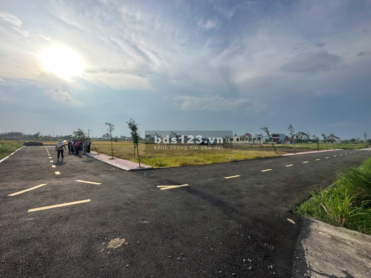 Bán đất mặt biển Quất Lâm, view biển bãi tắm 1