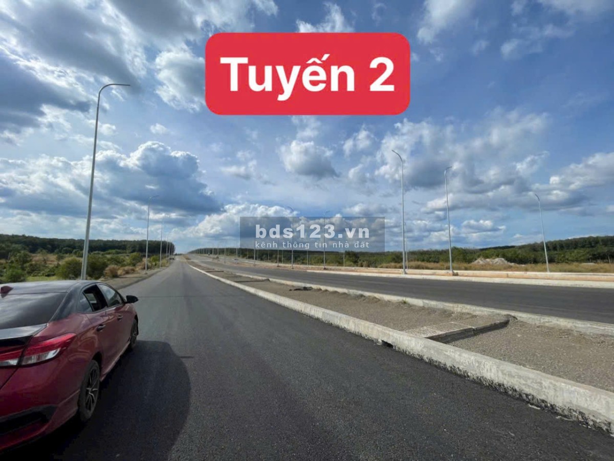 Đất mặt tiền nhựa Đồng Phú, Đồng Nai, 200m2, 320 triệu