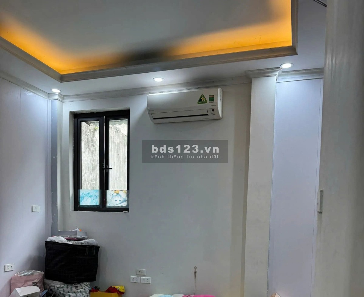 Nhà đẹp trung tâm Hoàng Kiếm – Ngõ Lý Thường Kiệt – Sân…