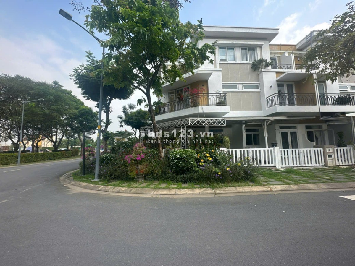 BÁN NHÀ 2 MẶT TIỀN 175M2 VIEW CÔNG VIÊN - HỒ BƠI DỰ ÁN LOVERA PARK KHANG ĐIỀN BÌNH CHÁNH (VIEW ĐẸP)