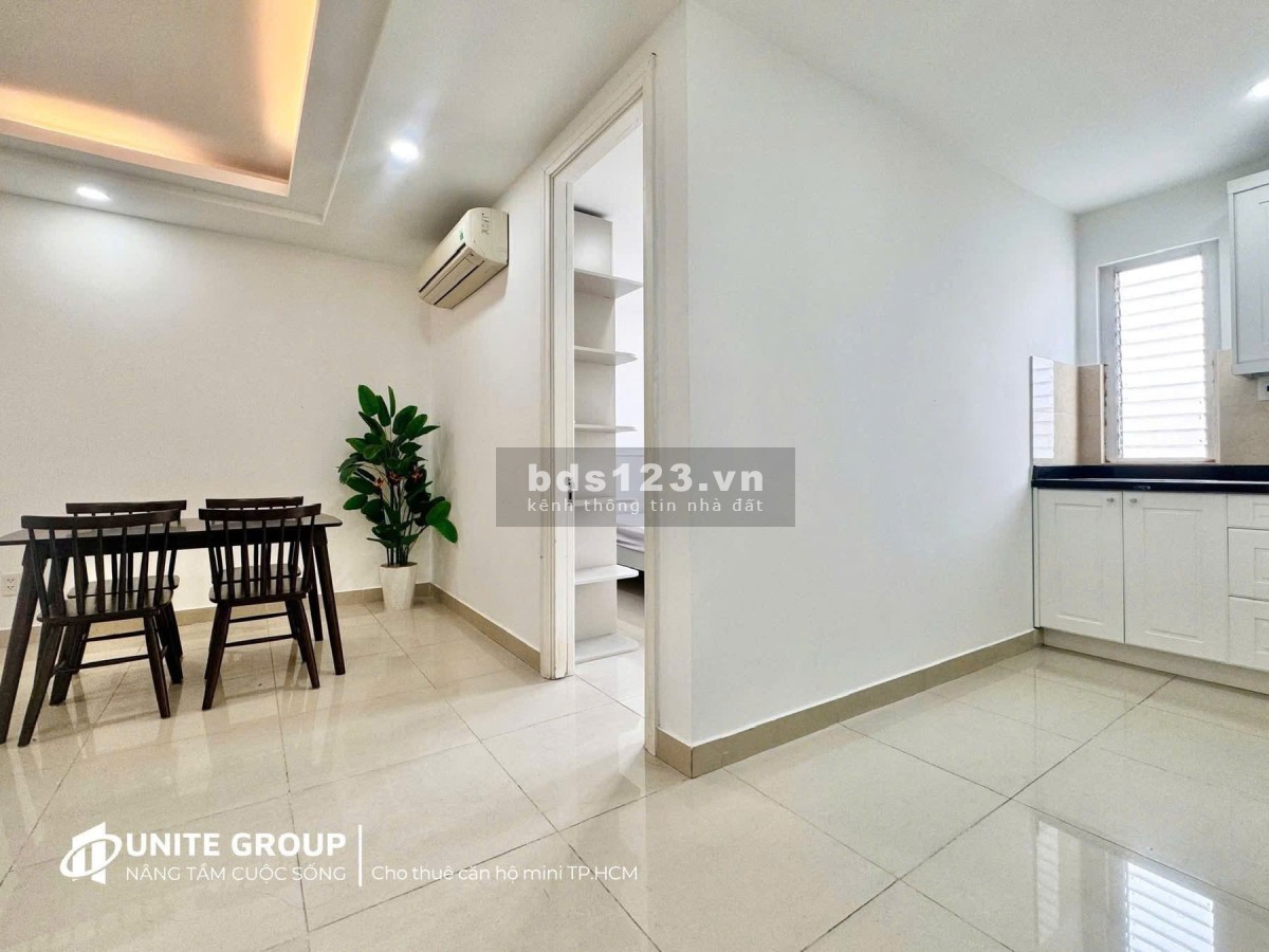 Cho thuê căn hộ 1 phòng ngủ có ban công, máy giặt riêng, Tân…