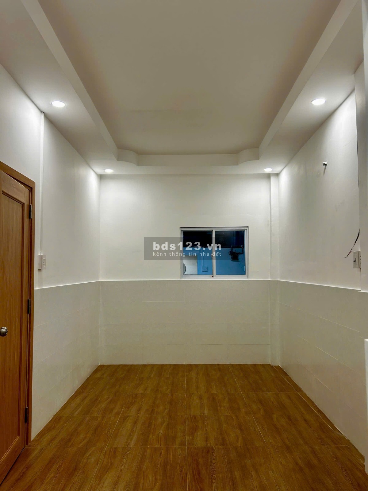 Nhà Nguyên Căn Kinh Doanh Spa, Nha Khoa, 4mx25m, Dương Bá Trạc Quận 8