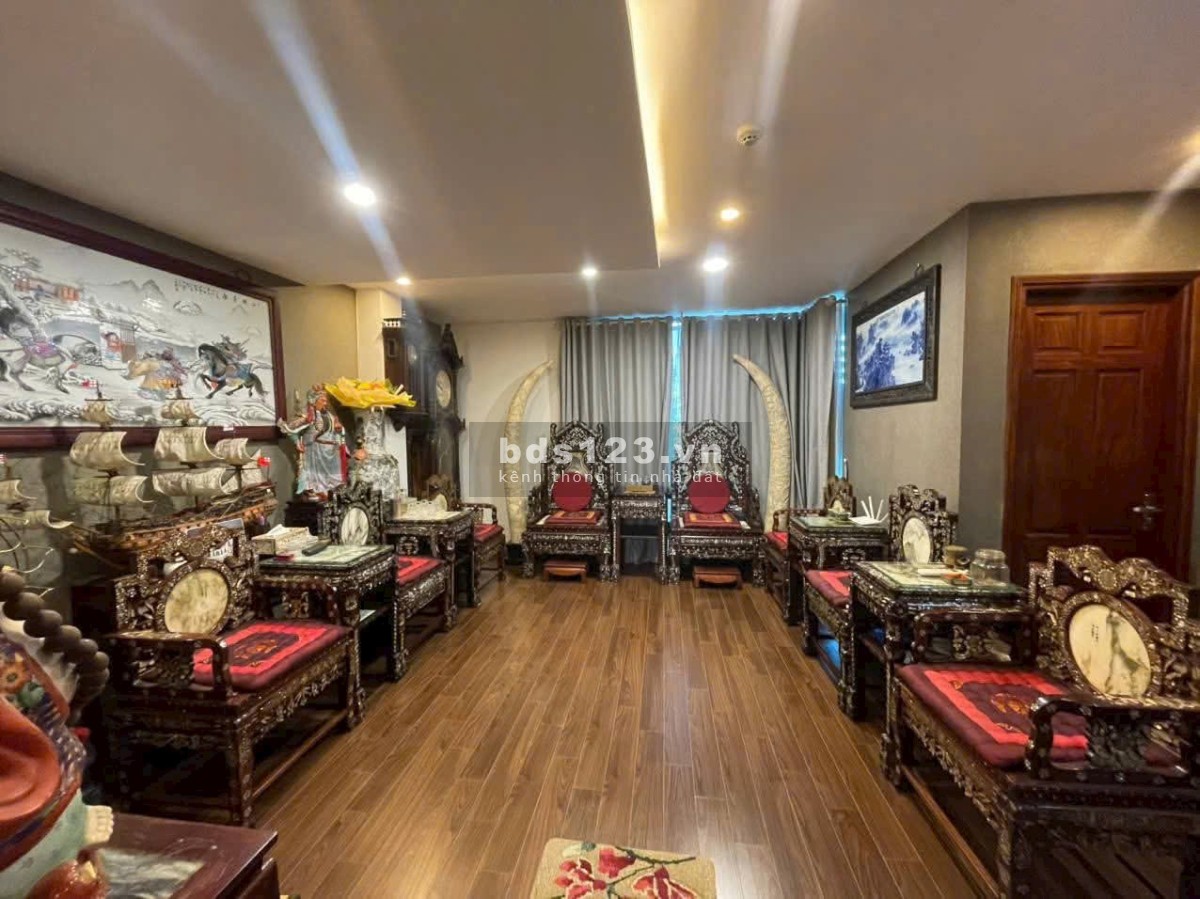 Bán Nhà Thái Hà, Đống Đa. DT 75m2 8T mặt tiền 7,5m giá 50 tỷ.…