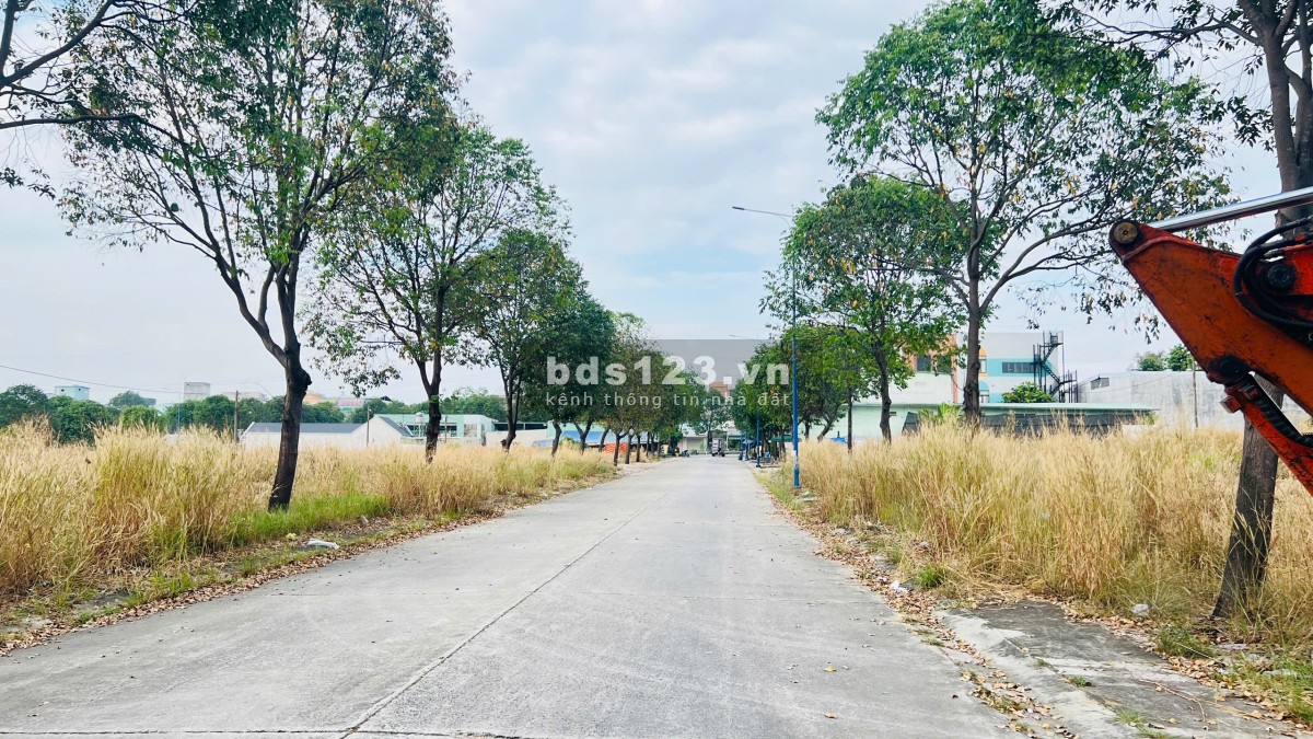 Chính chủ cần bán nhanh 150m2 full thổ cư, dân cư đông đúc,…