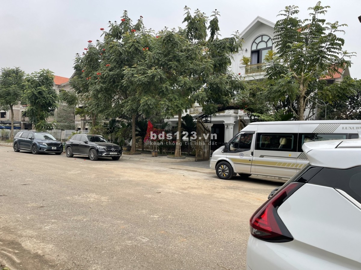 Biệt thự đơn lập, căn góc, hướng Đông Nam - Khu đô thị…