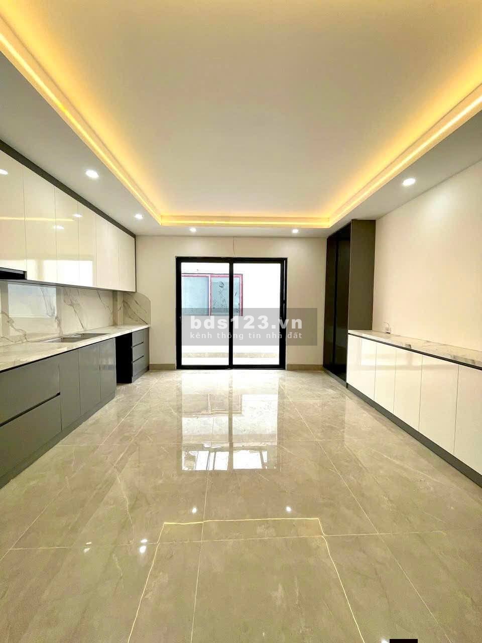 Bán Nhà Thang Máy, Hoa Lư, Hai Bà Trưng 38m, 5 tầng, mt 4.5m, giá…