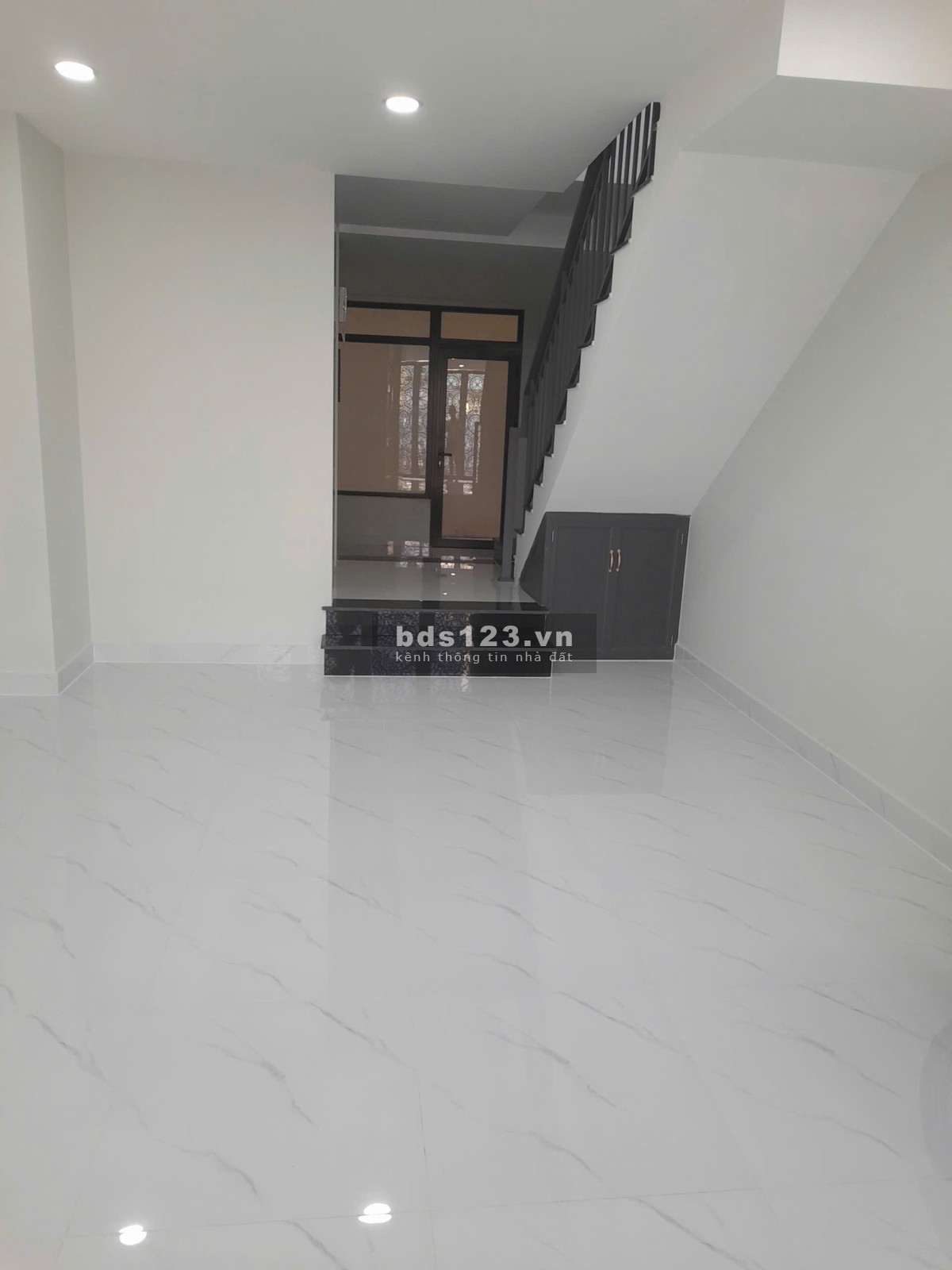 Siêu phẩm nhà 2 mặt tiền – 5 tầng – Có thang máy – Trung…