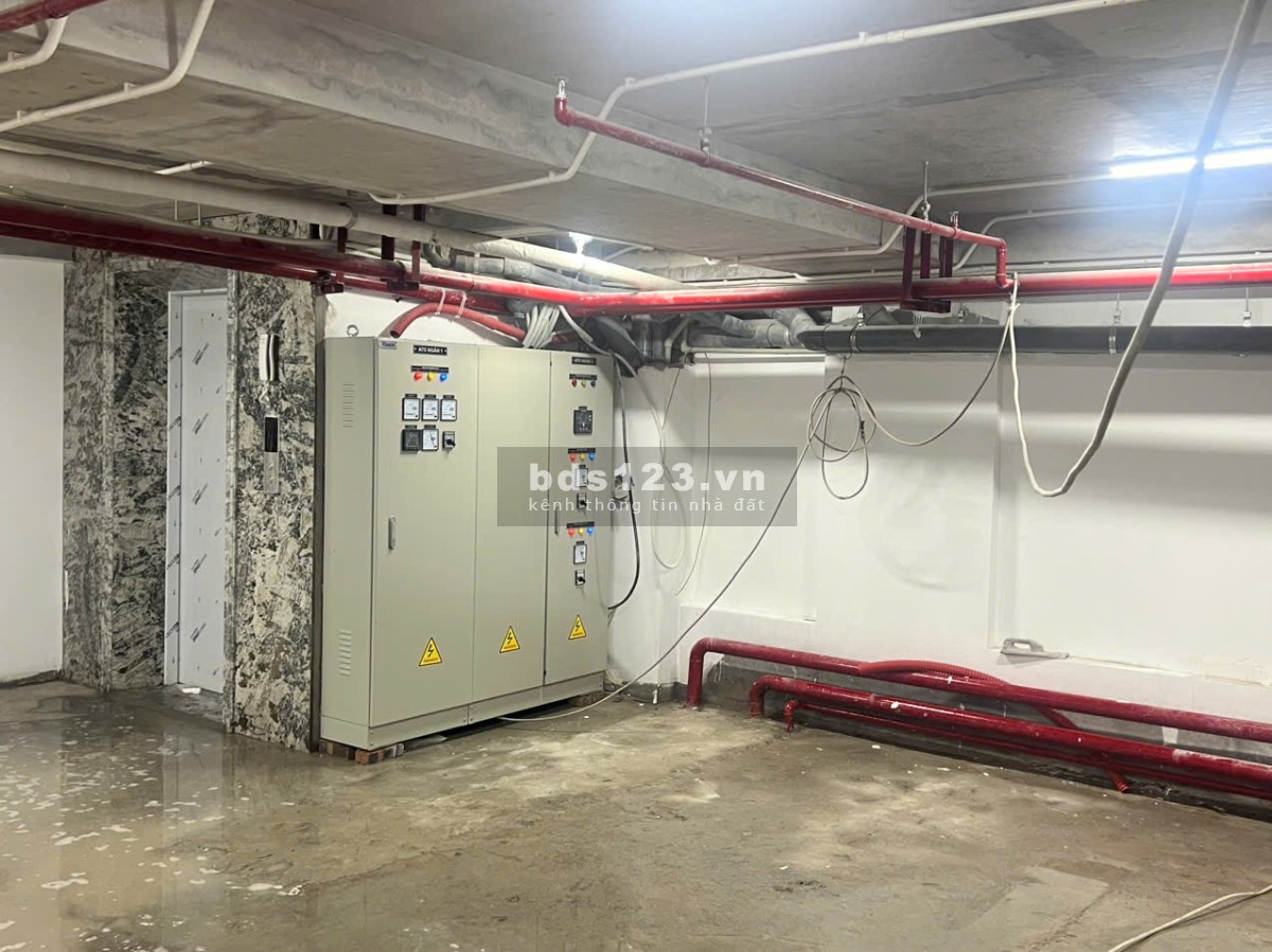 Cho thuê tòa nhà văn phòng 46 Chu Huy Mân, Long Biên (Tách tầng hoặc cả toà)