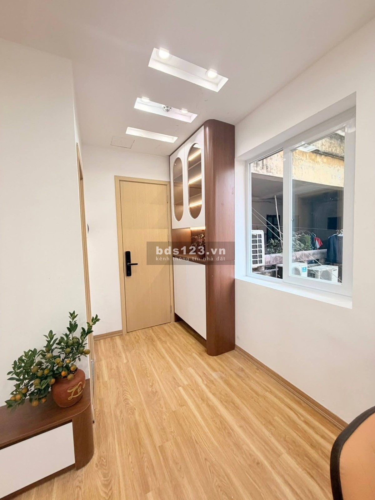 Bán Căn Chung cư Đền Lừ, Hoàng Mai 70/90m, giá 4.79 tỷ.