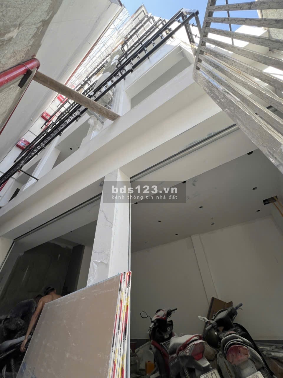 Bán Toà chung cư mini 69m2, 6 Tầng -Thang máy - tổng 18 phòng khép…