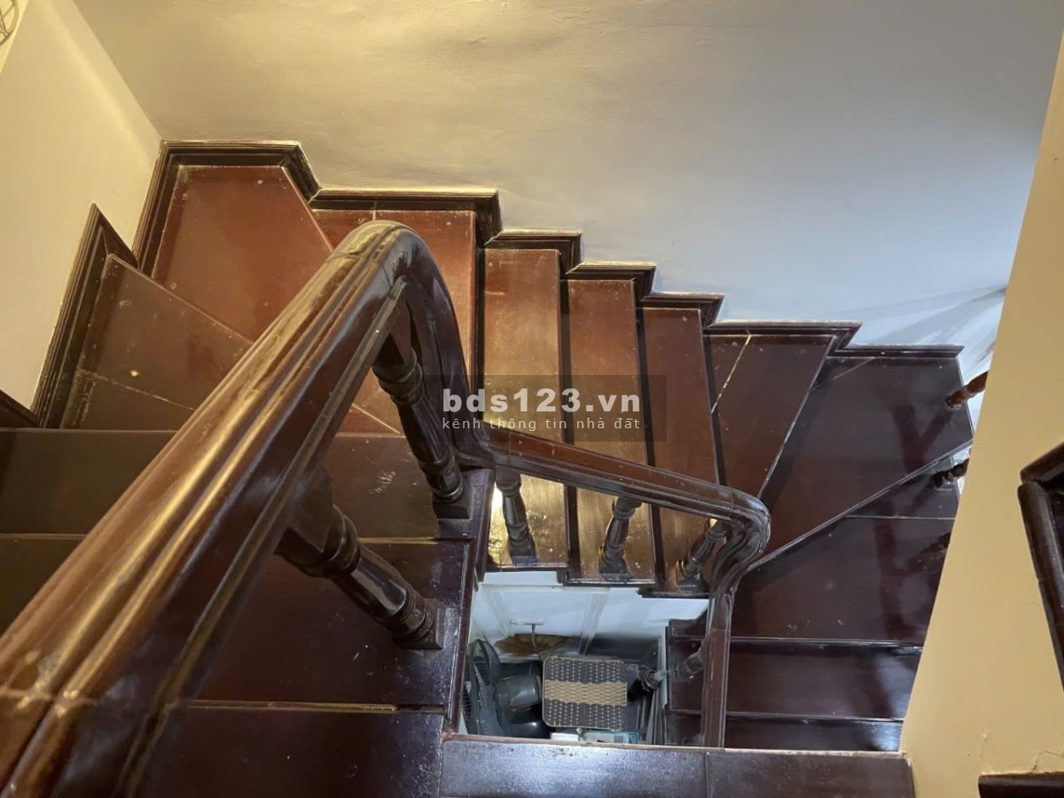 BÁN NHÀ PHỐ THÁI HÀ -61M2 -4 TẦNG – MẶT TIỀN 4.6 – 16.8 TỶ