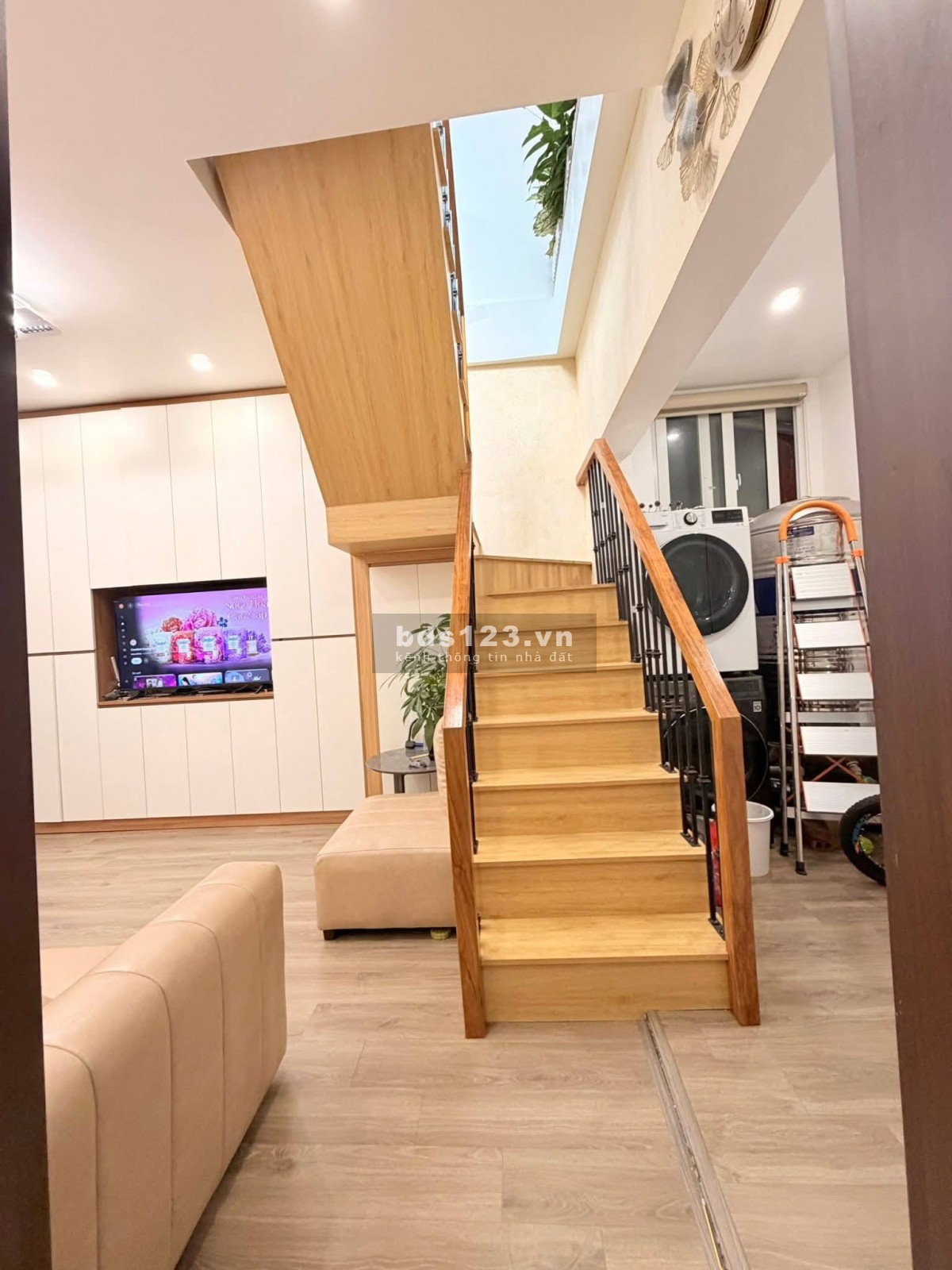 Nhà Đẹp Nam Đồng - Hồ Đắc Di, Đống Đa 36/180m, giá 6 tỷ.