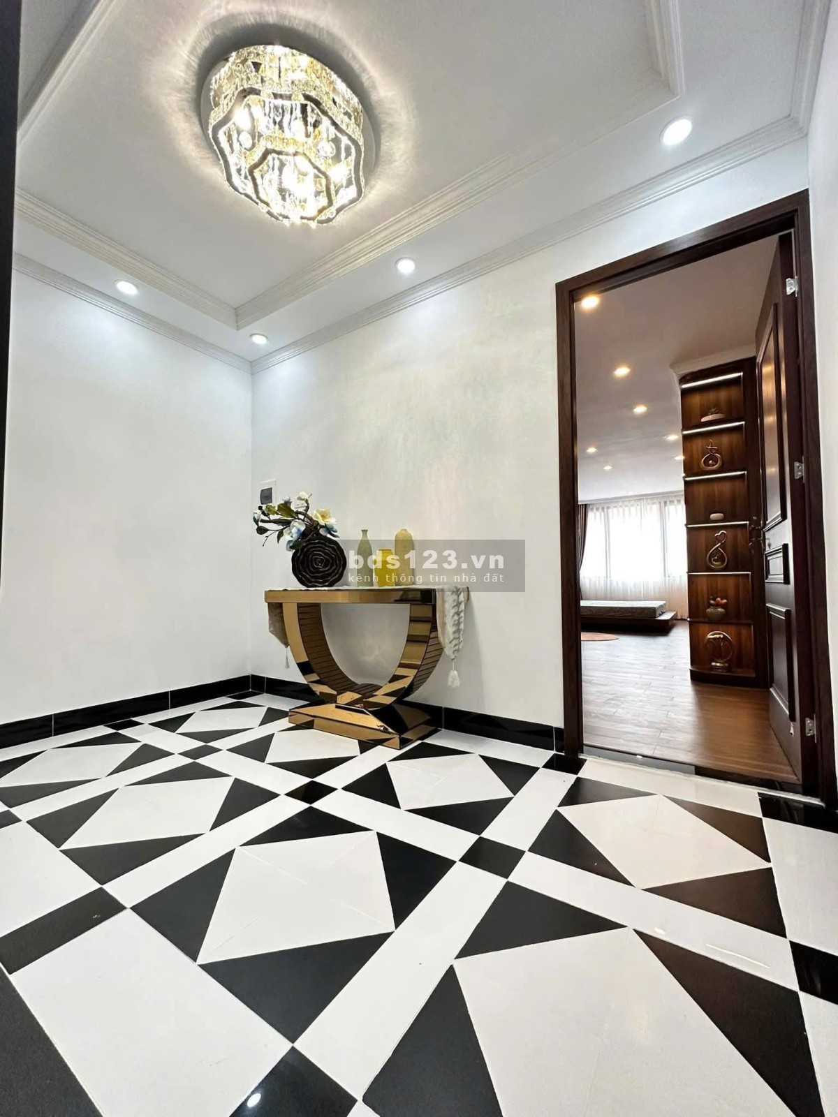 Nhà Đẹp Thang Máy Ngọc Khánh, Ba Đình 52/55m, 6 tầng, mt 4.6m,…