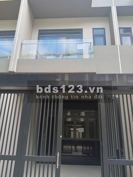 Cho Thuê Nhà Phố TM Bcons Uni Valley – 4 tầng – Giá chỉ 10…