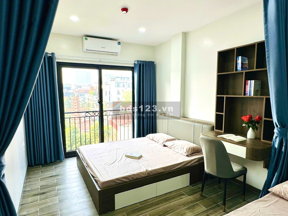 Trống Phòng Ở Luôn Tại Cầu Giấy, Full Nội Thất, Nhận Xe…