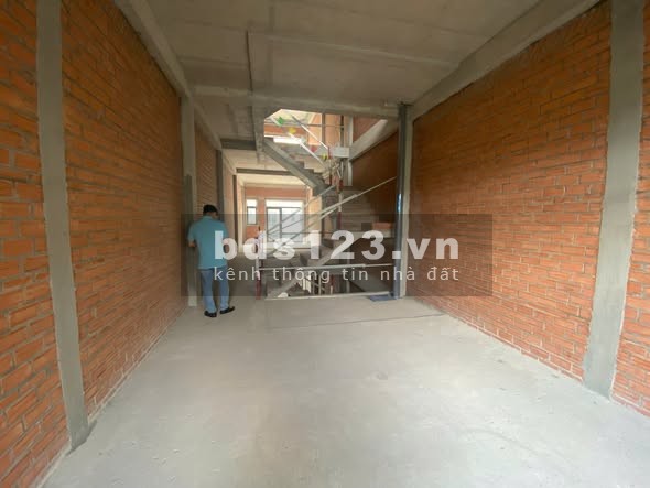 Cho Thuê Nhà Phố TM Bcons Uni Valley – 4 tầng – Giá chỉ 10…