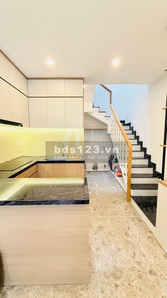 Bán nhà 2 tầng Lạc Long Quân, Phường Bảy Hiền, Quận Tân…