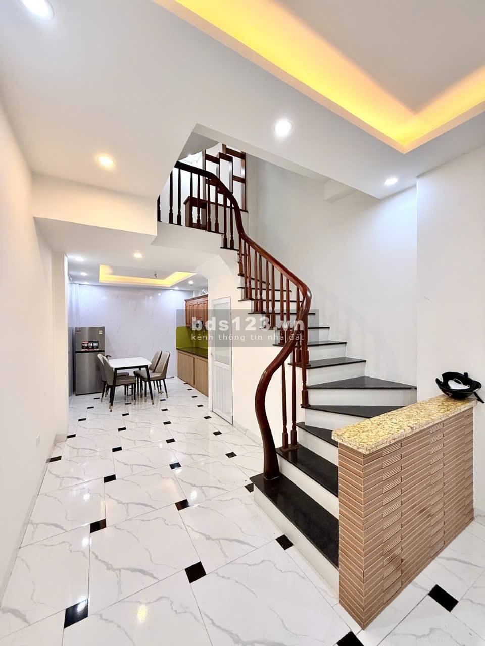 Bán Nhà Mậu Lương 30.5 m2 – Mặt Tiền 3.25 m – 5 Tầng – 3…