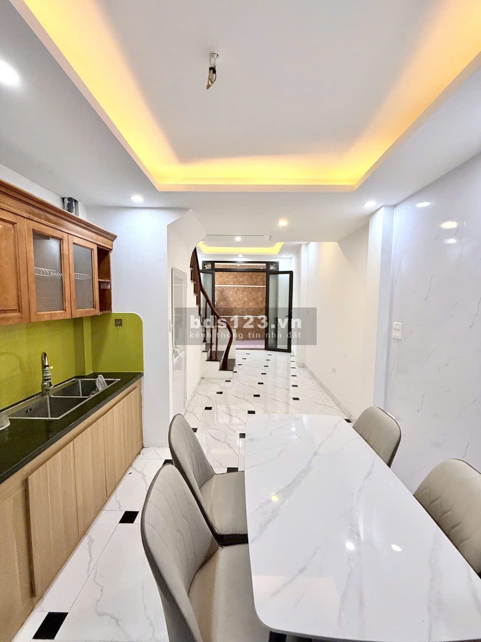 Bán Nhà Mậu Lương 30.5 m2 – Mặt Tiền 3.25 m – 5 Tầng – 3…