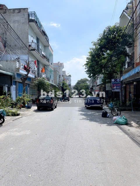 Cho Thuê Nhà Nguyên Căn Dĩ An, Bình Dương – 14P – Nội Thất…