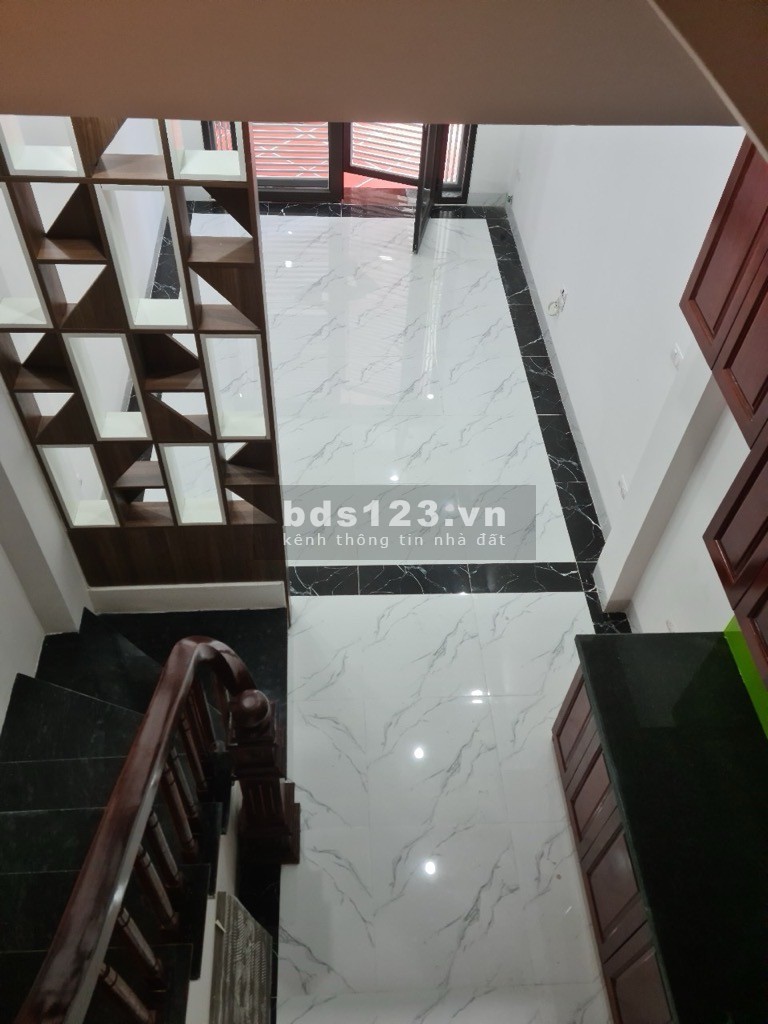 Nhà mới tinh Thúy Lĩnh – 36m² – 6 tầng – thang máy – ô tô…