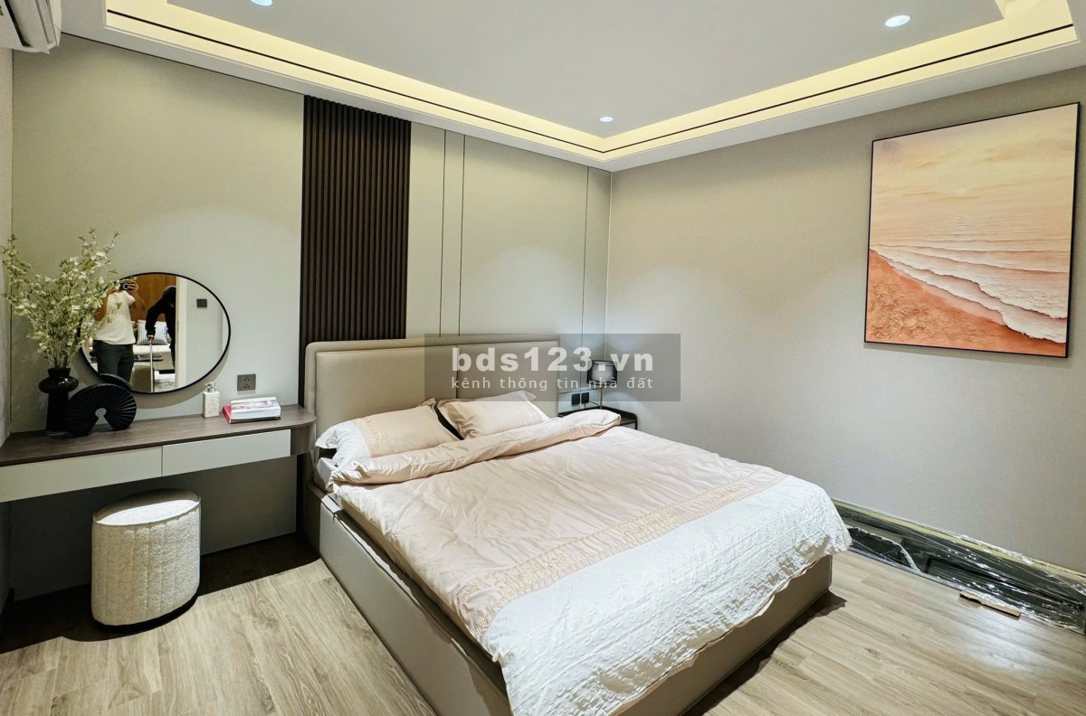 Bán Nhanh Căn Hộ Chung Cư Grand Sunlake – 92m² – Giá 7,5 Tỷ –…