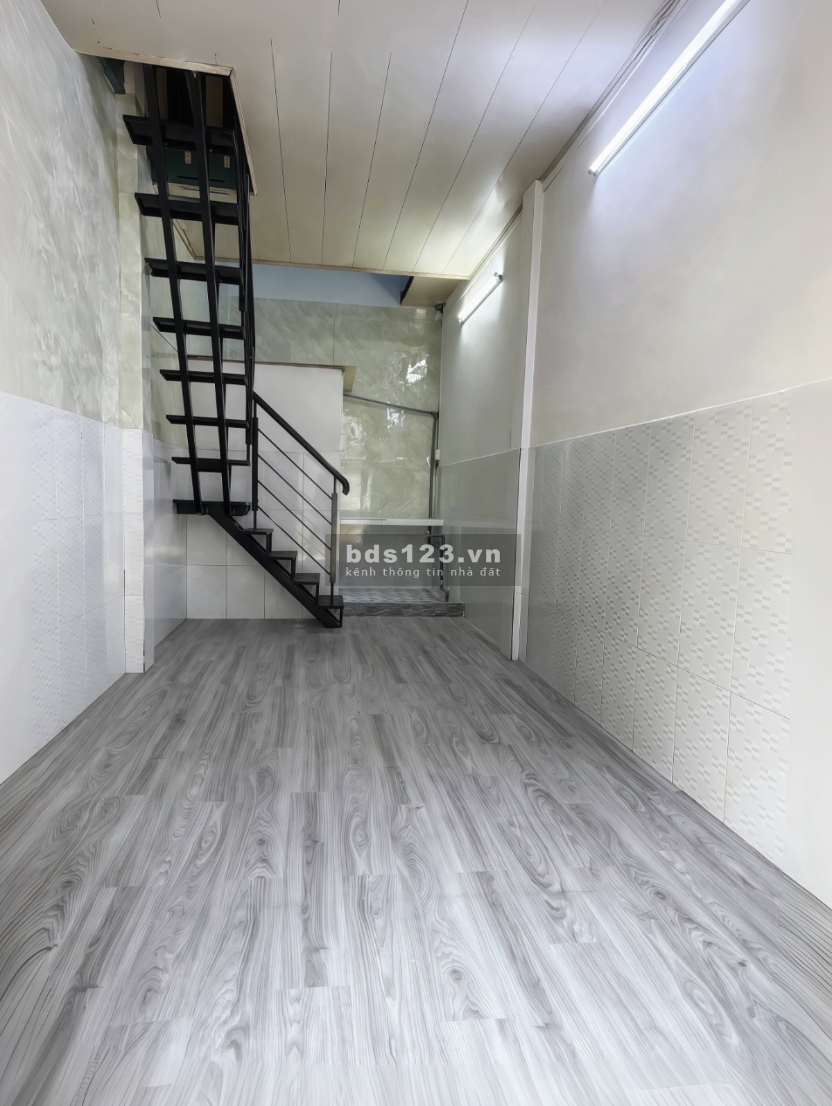  CHO THUÊ NHÀ NGUYÊN CĂN GIÁ RẺ NGAY TRUNG TÂM QUẬN 11