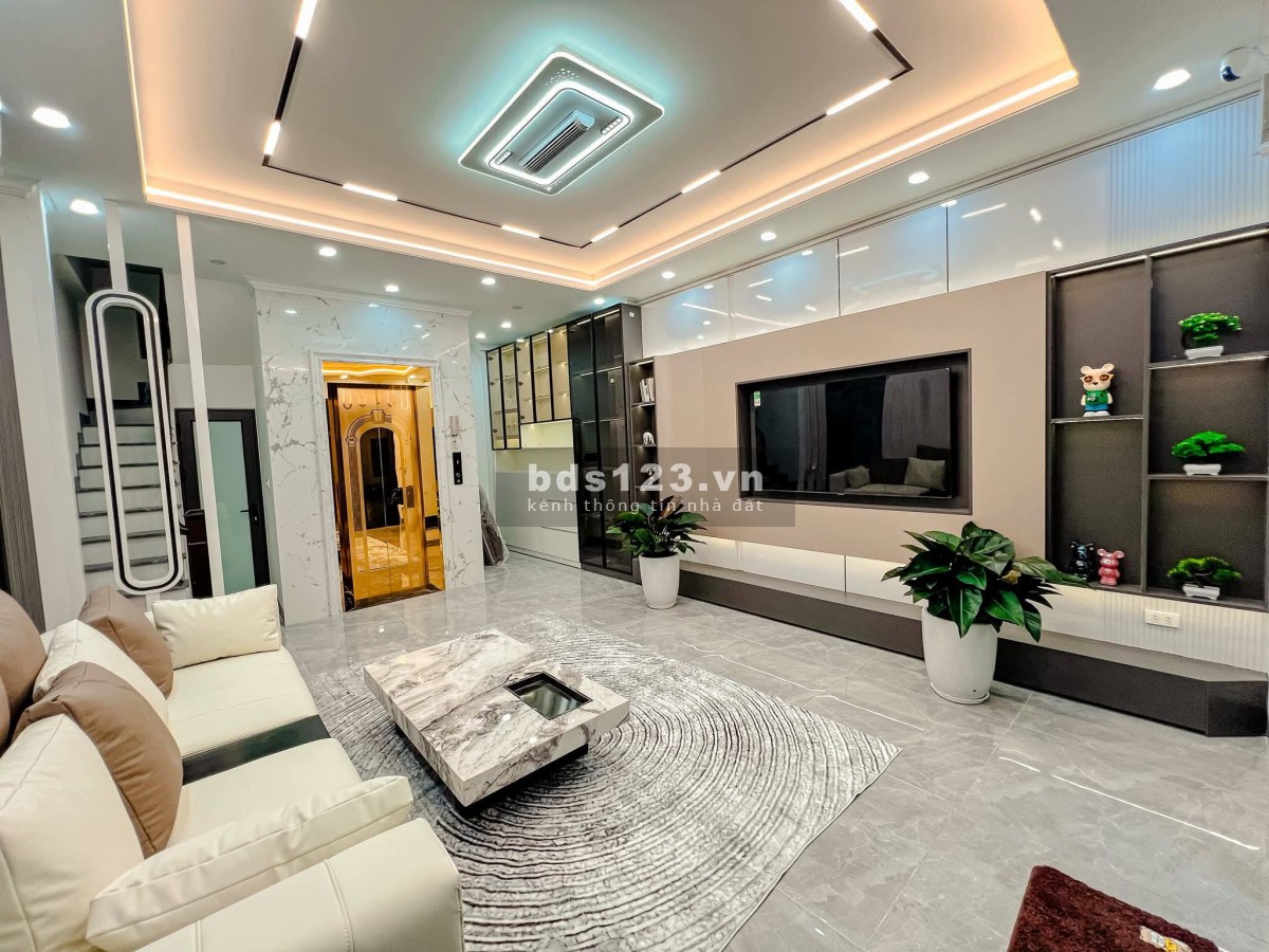 Nhà Đẹp Thang Máy, Lô Góc Trần Khát Chân, Hai Bà Trưng, 42m, 6…